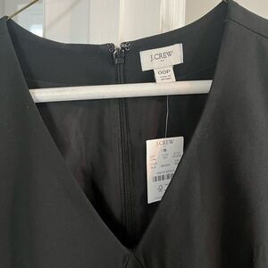 Beautiful JCrew Factory Petite 00 V-Neck Shift Dress